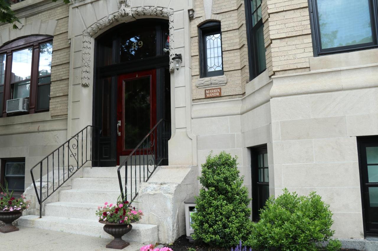 A Stylish Stay W/ A Queen Bed, Heated Floors.. #18 Brookline Exterior photo